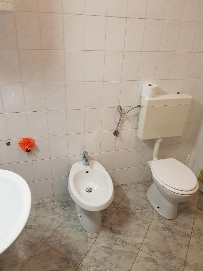 Lili Apartman Umag Kültér fotó