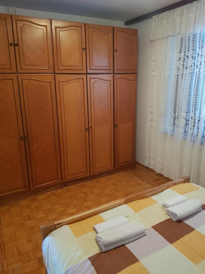 Lili Apartman Umag Kültér fotó