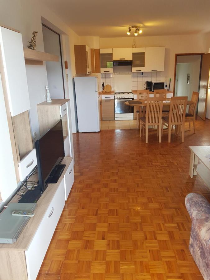 Lili Apartman Umag Kültér fotó