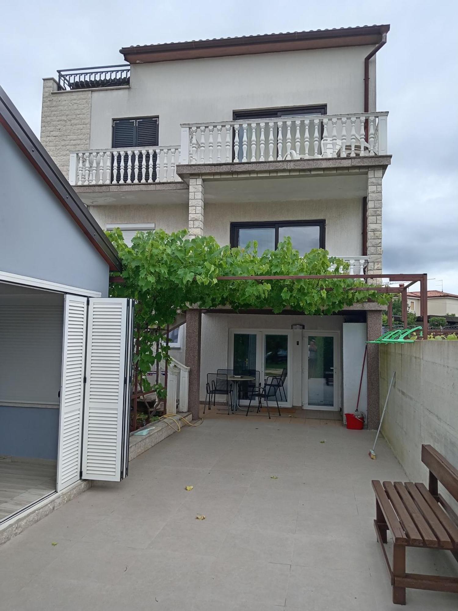 Lili Apartman Umag Kültér fotó